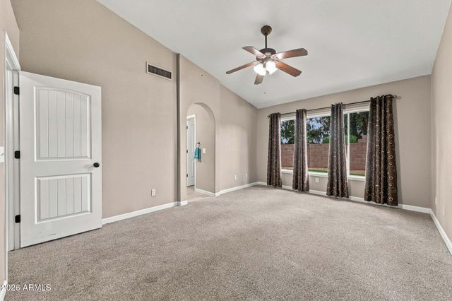 1244 E HARVARD Avenue, Gilbert, AZ 85234