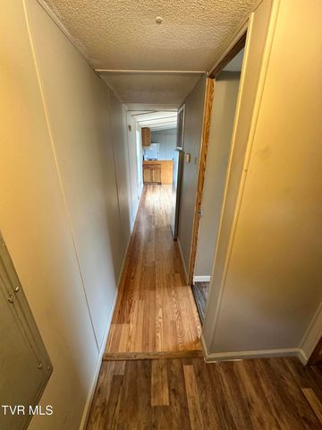 138 Stanley Valley Road, Rogersville, TN 37857