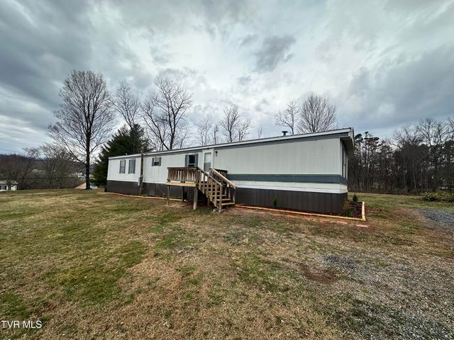 138 Stanley Valley Road, Rogersville, TN 37857