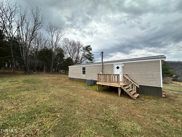 138 Stanley Valley Road, Rogersville, TN 37857