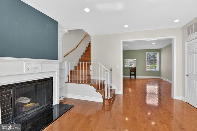 5338 41ST ST NW, Washington, DC 20015