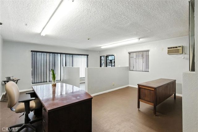 5332 E Beverly Boulevard, Los Angeles, CA 90022
