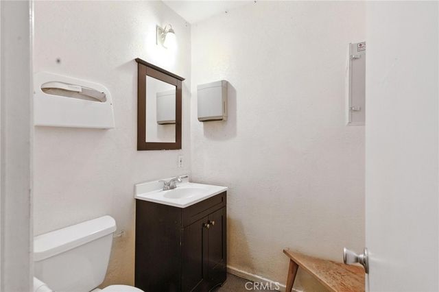 5332 E Beverly Boulevard, Los Angeles, CA 90022