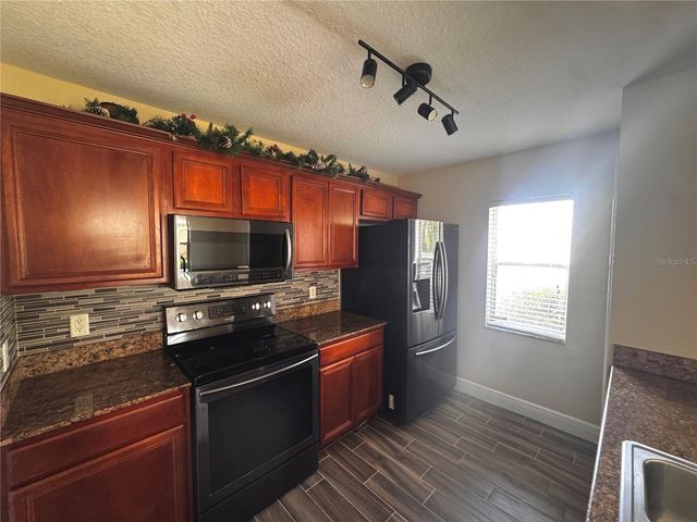 3460 CASTLE STONE COURT, Valrico, FL 33594