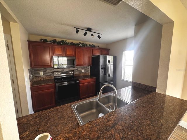 3460 CASTLE STONE COURT, Valrico, FL 33594