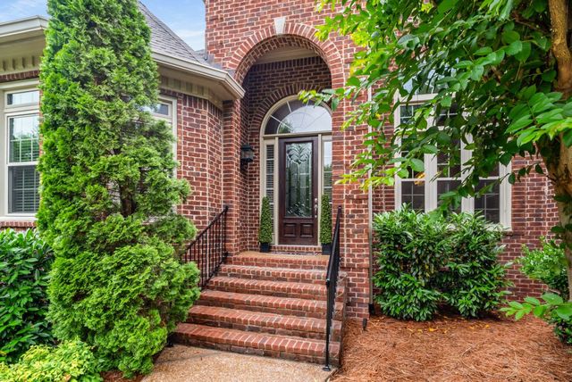 241 King Arthur Cir, Franklin, TN 37067