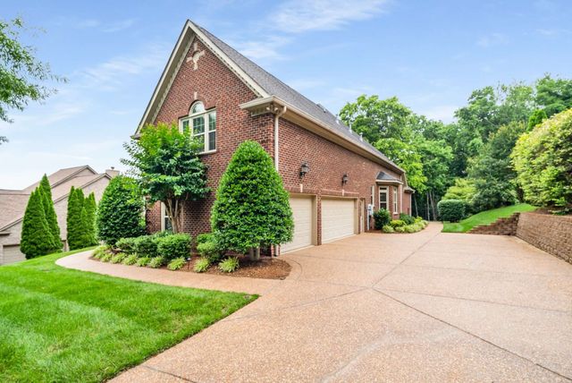241 King Arthur Cir, Franklin, TN 37067