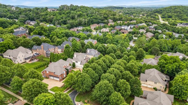 241 King Arthur Cir, Franklin, TN 37067