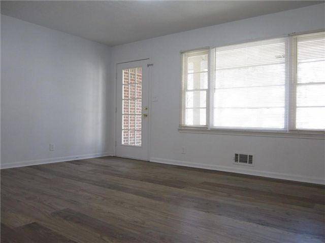 5823 Fulton Circle, Norcross, GA 30093