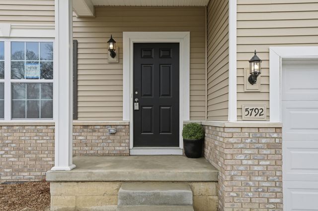 5792 Buck Lane, Portage, IN 46368