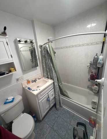 285 Beale St 2, Quincy, MA 02170