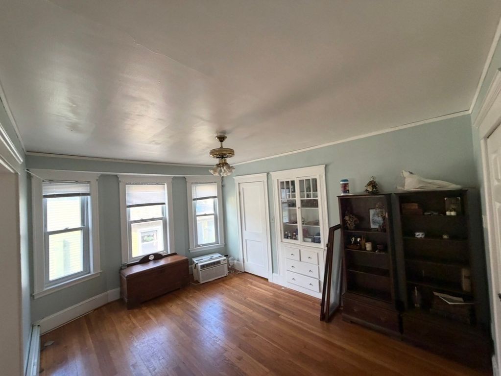 285 Beale St 2, Quincy, MA 02170