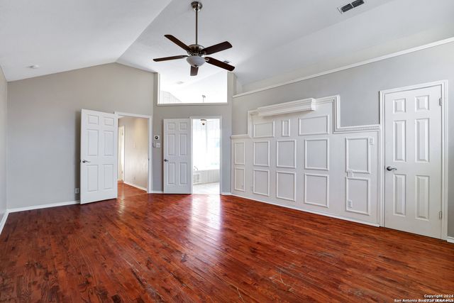 422 Shadowbluff, San Antonio, TX 78216