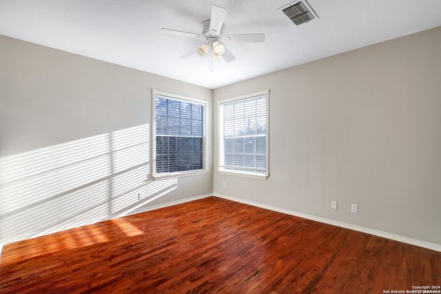 422 Shadowbluff, San Antonio, TX 78216