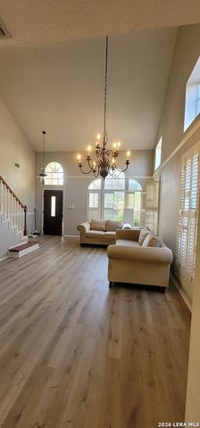 422 Shadowbluff, San Antonio, TX 78216