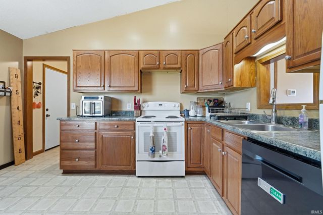 1311 Lori Lea Street, Auburn, IN 46706