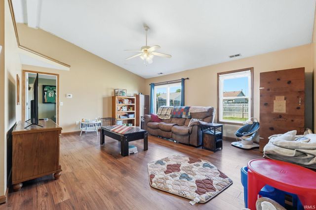 1311 Lori Lea Street, Auburn, IN 46706