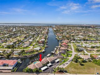 4803 SW SANTA BARBARA COURT 5, Cape Coral, FL 33914