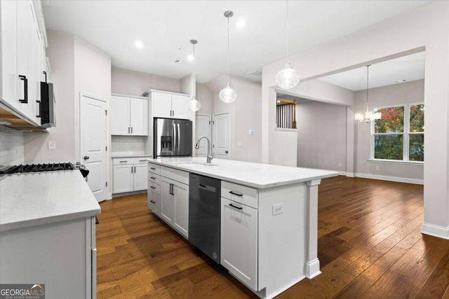 101 Holden Way, Woodstock, GA 30189