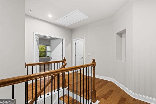 101 Holden Way, Woodstock, GA 30189