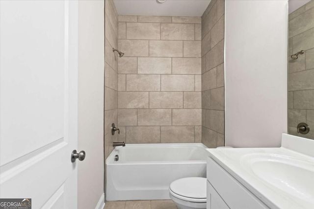 101 Holden Way, Woodstock, GA 30189