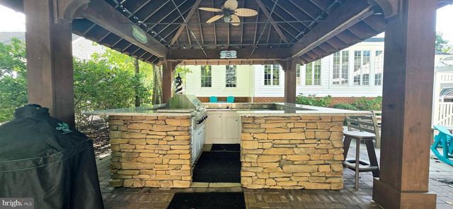 1231 CARROLLTON LN, Berlin, MD 21811