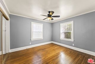 4914 10th Avenue, Los Angeles, CA 90043