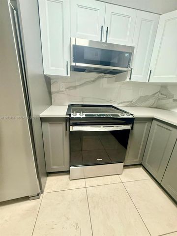 1340 W 41st St 205, Hialeah, FL 33012