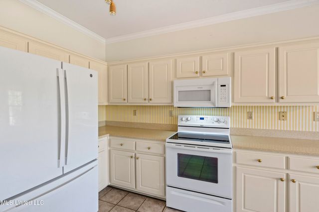 9580 Plantation Road, Olive Branch, MS 38654