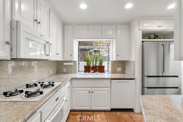 120 Coral Avenue, Newport Beach, CA 92662