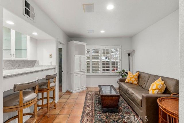 120 Coral Avenue, Newport Beach, CA 92662