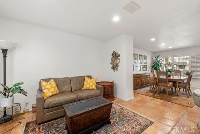 120 Coral Avenue, Newport Beach, CA 92662