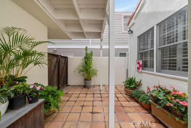 120 Coral Avenue, Newport Beach, CA 92662