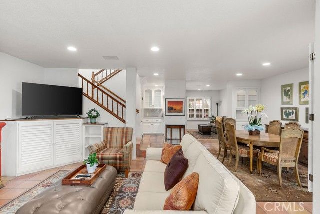 120 Coral Avenue, Newport Beach, CA 92662