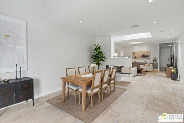 1310 E Andreas Road, Palm Springs, CA 92262