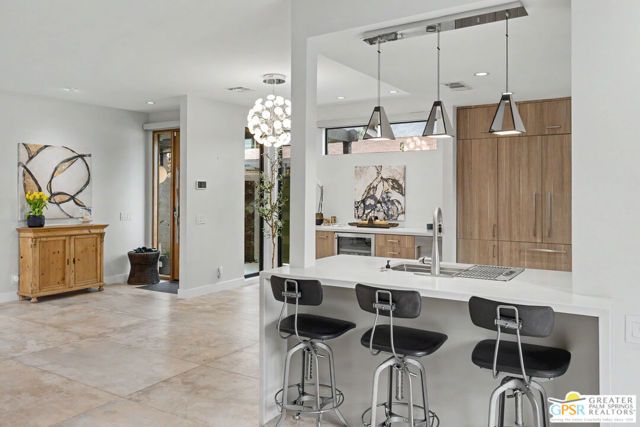 1310 E Andreas Road, Palm Springs, CA 92262