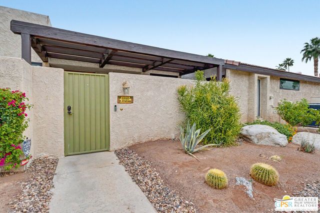 1310 E Andreas Road, Palm Springs, CA 92262