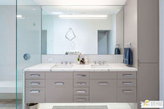 1310 E Andreas Road, Palm Springs, CA 92262