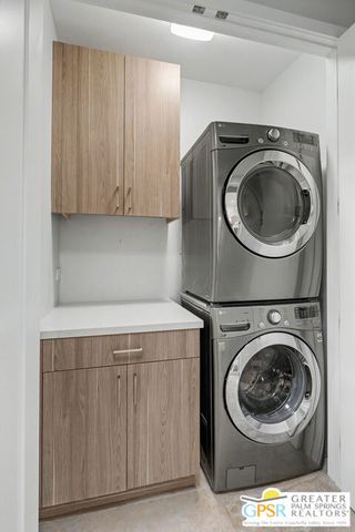 1310 E Andreas Road, Palm Springs, CA 92262