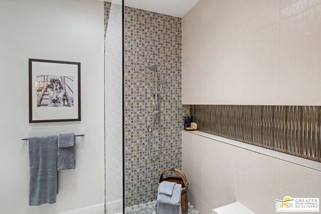 1310 E Andreas Road, Palm Springs, CA 92262