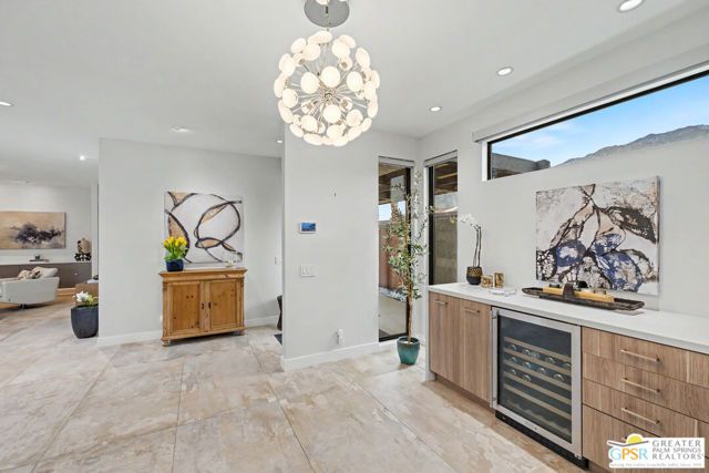 1310 E Andreas Road, Palm Springs, CA 92262