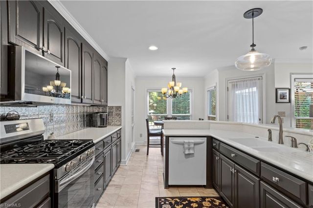 200 Worthland Court, Winston-salem, NC 27103