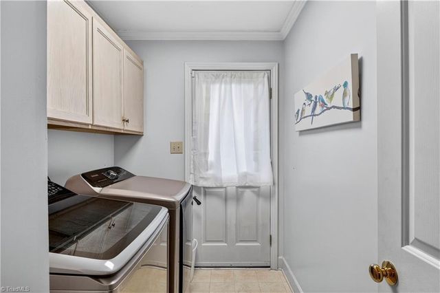 200 Worthland Court, Winston-salem, NC 27103