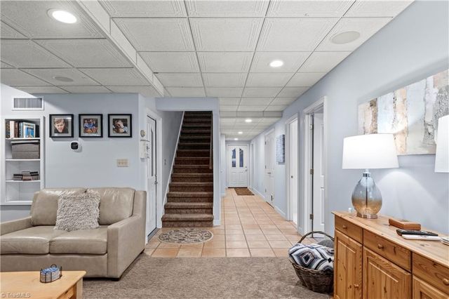 200 Worthland Court, Winston-salem, NC 27103
