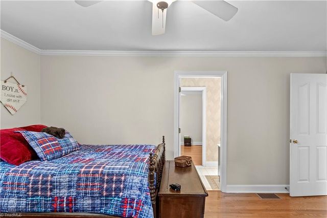 200 Worthland Court, Winston-salem, NC 27103