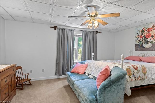 200 Worthland Court, Winston-salem, NC 27103