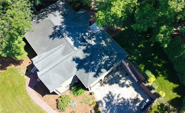 200 Worthland Court, Winston-salem, NC 27103