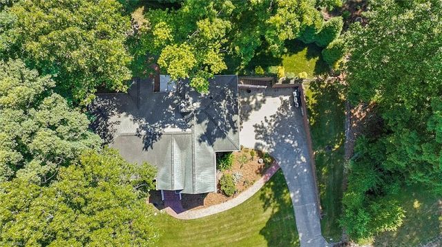 200 Worthland Court, Winston-salem, NC 27103