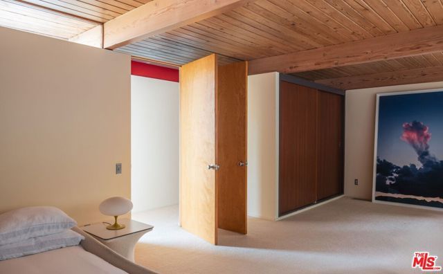 7820 Mulholland Drive, Los Angeles, CA 90046