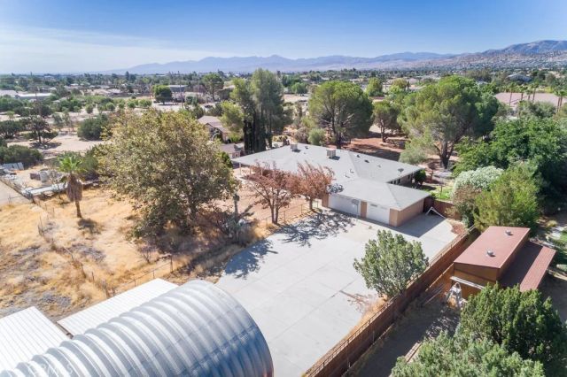 2017 W Avenue O4, Palmdale, CA 93551